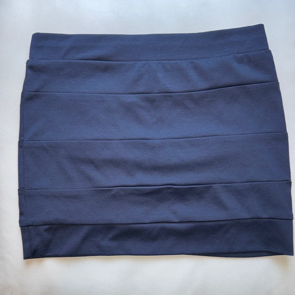Lush Navy Paneled Mini Skirt Women’s size medium